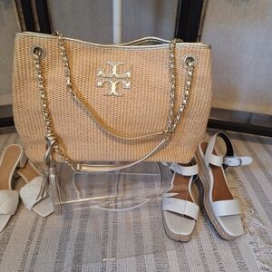 TORY BURCH!!